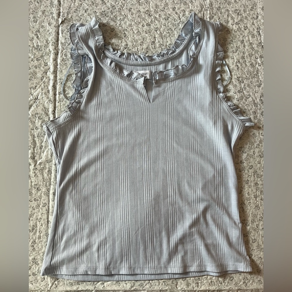 True Craft tank top